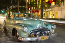 1948_Buick_ICON_Derelict_beverly_hills.jpg