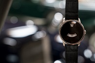 ICON_Duesey__Front_Cars_Background_Fuzzy